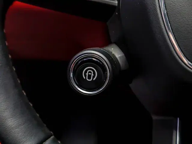 Xiaomi SU7 — Фото автомобиля 15