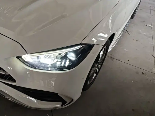 Mercedes-Benz C-Class — Фото автомобиля 23