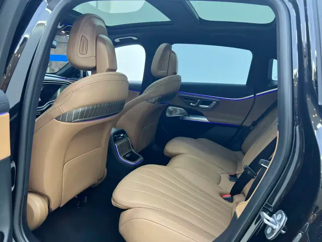 Mercedes-Benz E-Class — Фото автомобиля 15