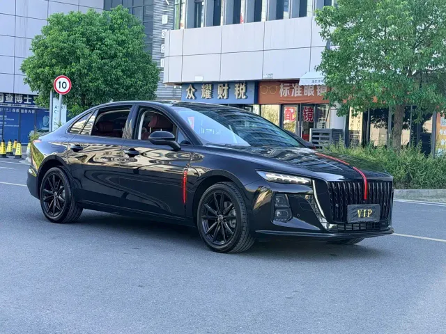 Hongqi H5 — Фото автомобиля 3