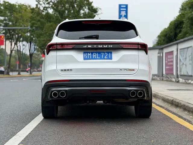 Jetour X70 Plus — Фото автомобиля 5