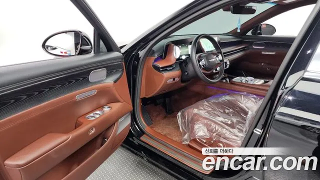 Genesis G90 Бензин 3.5 Turbo e-S/C AWD LWB — Фото автомобиля 10