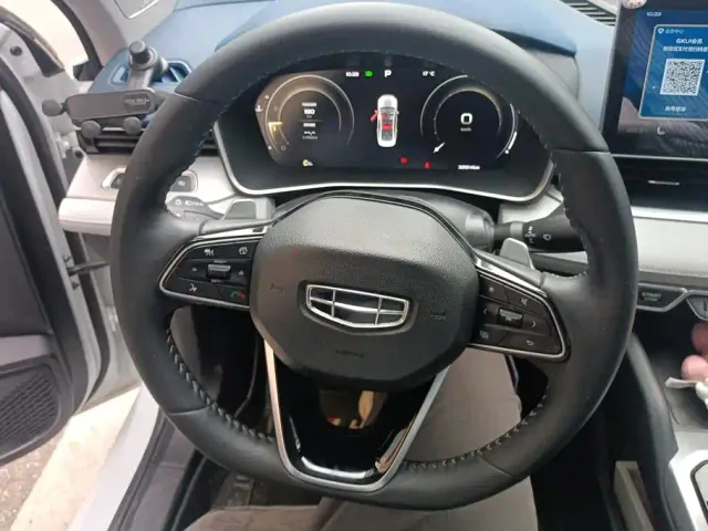 Geely Xingrui — Фото автомобиля 15