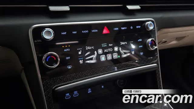 Genesis GV80 — Фото автомобиля 16