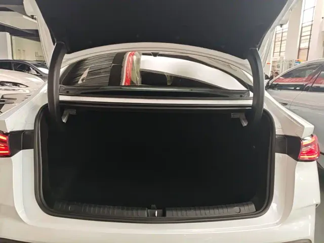 BYD Seal 06 — Фото автомобиля 18