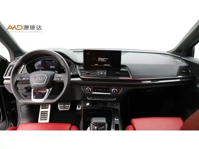 Audi SQ5 — Фото автомобиля 5