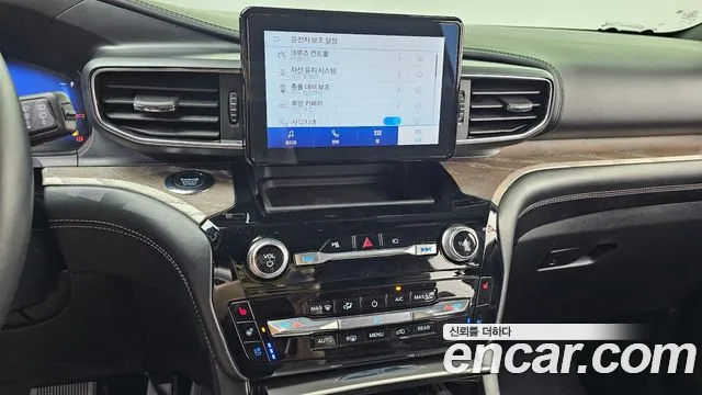 Ford Explorer Explorer 6 поколение 3.0 Platinum 4WD — Фото автомобиля 14