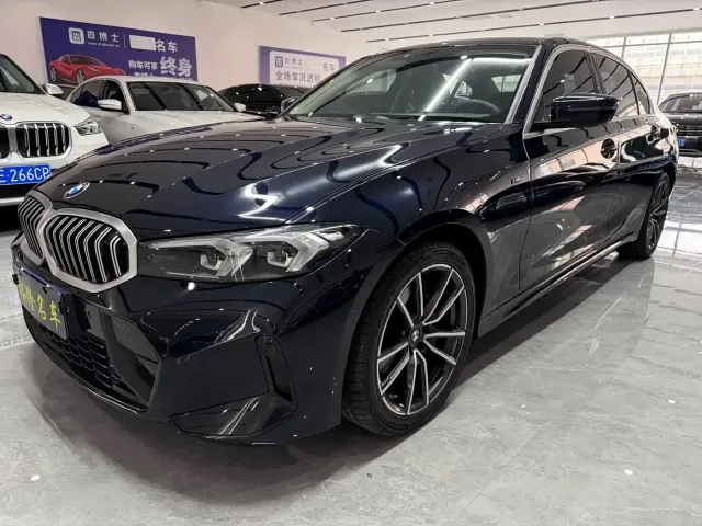 Фотография автомобиля — BMW 3 Series