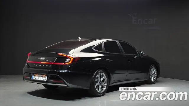 Hyundai Sonata Sonata (DN8) 2.0 LPG(Для проката) — Фото автомобиля 2
