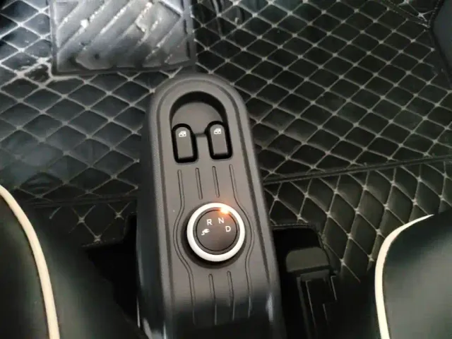 Wuling Hongguang Mini EV — Фото автомобиля 13