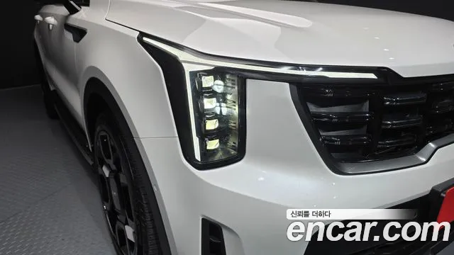 Kia Sorento Новый Sorento 4 поколение Бензин 2.5T 4WD — Фото автомобиля 18
