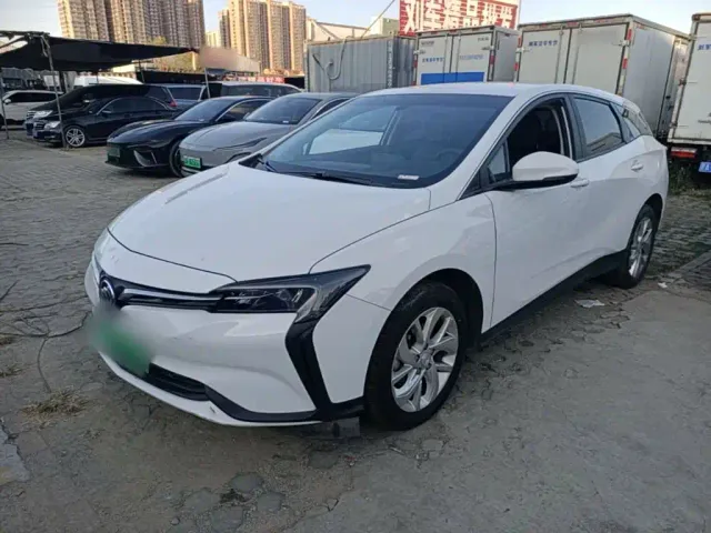 Фотография автомобиля — Buick Velite 6