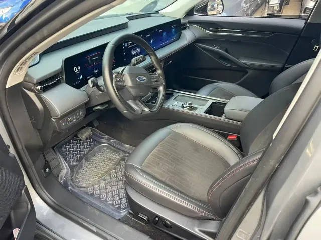 Ford Mondeo — Фото автомобиля 8