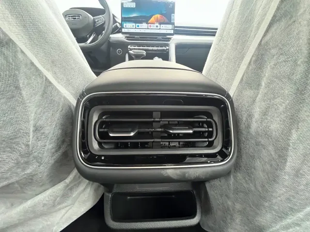 Geely Xingrui — Фото автомобиля 13