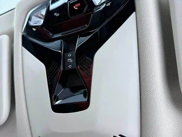 BMW X1 — Фото автомобиля 14