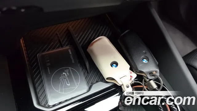 BMW 5 Series G60 — Фото автомобиля 24
