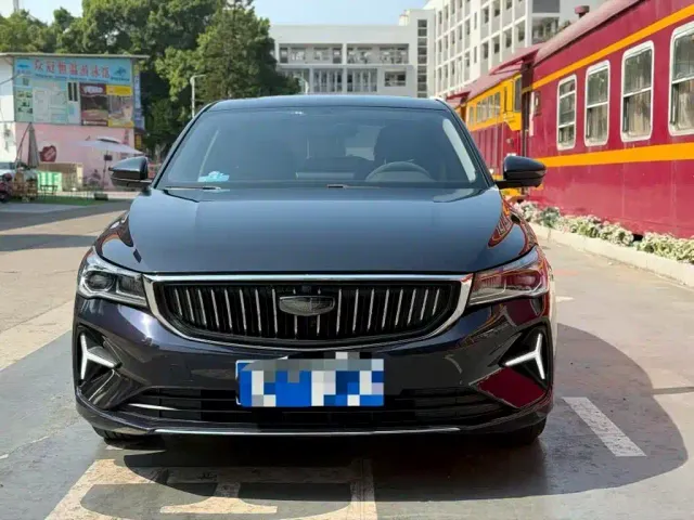 Geely Emgrand — Фото автомобиля 2