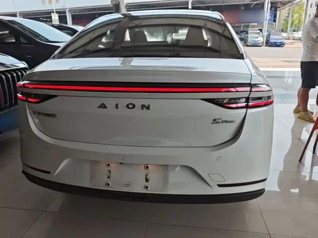 GAC Aion S Plus — Фото автомобиля 5