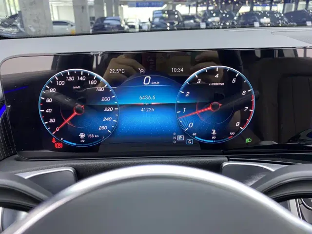 Mercedes-Benz GLB-Class — Фото автомобиля 17