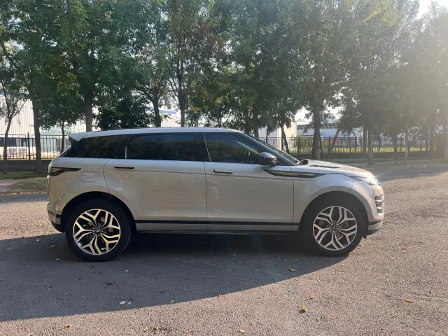 Land Rover Range Rover Evoque — Фото автомобиля 4