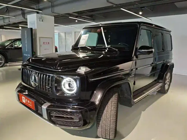 Фотография автомобиля — Mercedes-Benz G-Class
