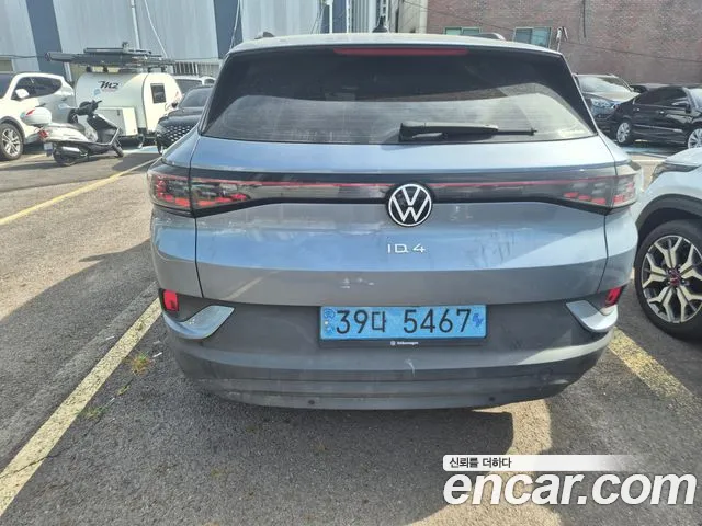 Volkswagen ID.4 — Фото автомобиля 4