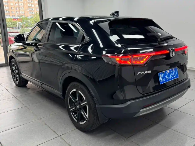 Honda Vezel — Фото автомобиля 4