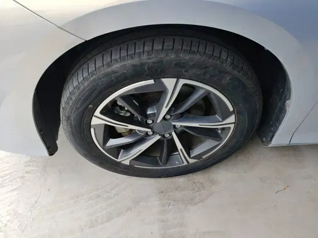 GAC Aion S MAX — Фото автомобиля 22