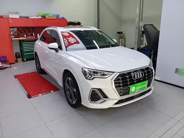 Audi Q3 — Фото автомобиля 21