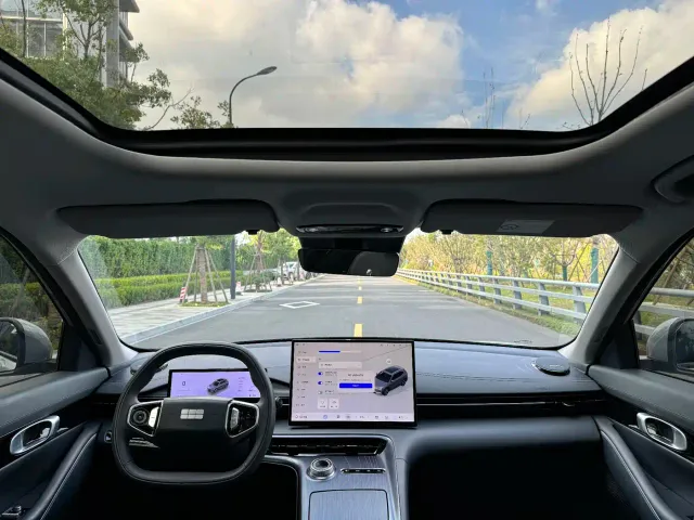 Geely Galaxy E5 — Фото автомобиля 10
