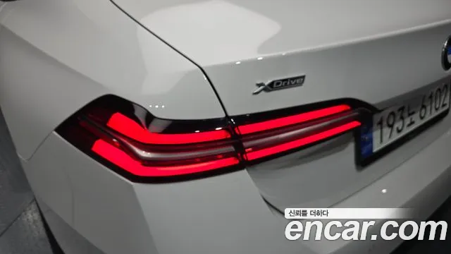 BMW 5-Series 5 серия (G60) 530i xDrive M Sport — Фото автомобиля 23
