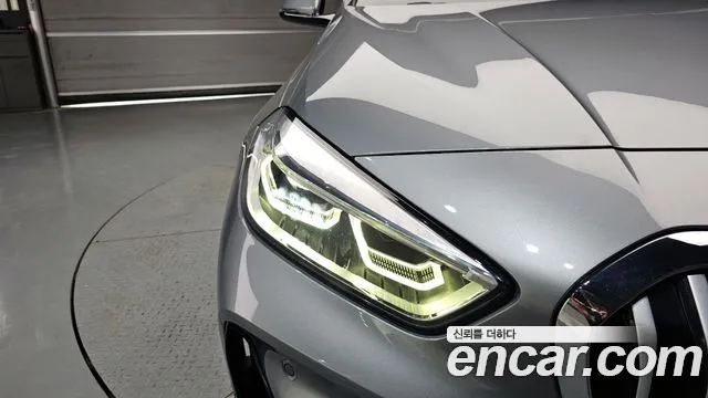 BMW 1 Series F40 — Фото автомобиля 21