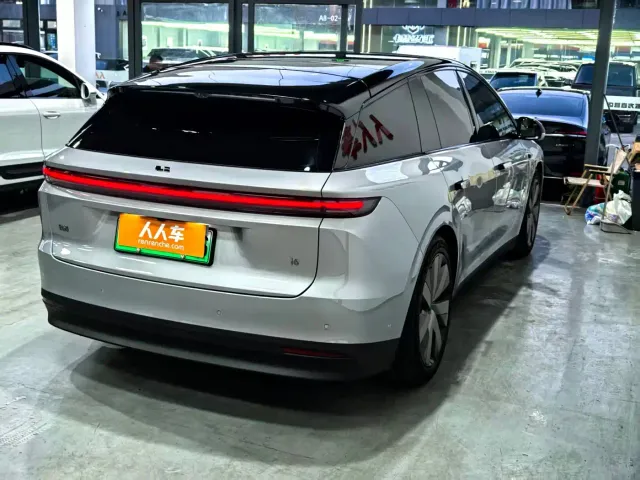 Li Auto i6 — Фото автомобиля 18