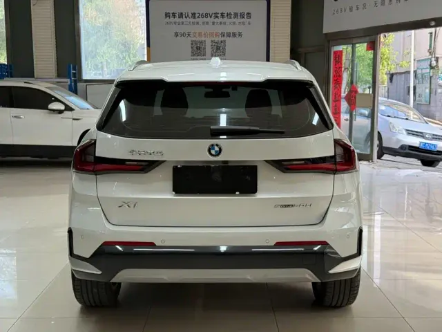 BMW X1 — Фото автомобиля 5