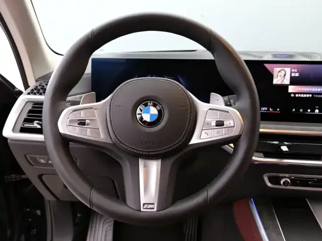 BMW X5 — Фото автомобиля 16