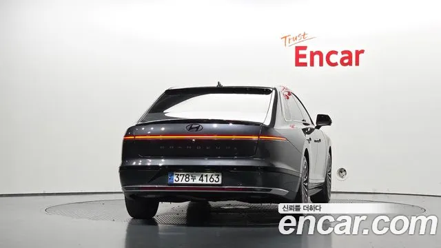 Hyundai Grandeur GN7 — Фото автомобиля 4