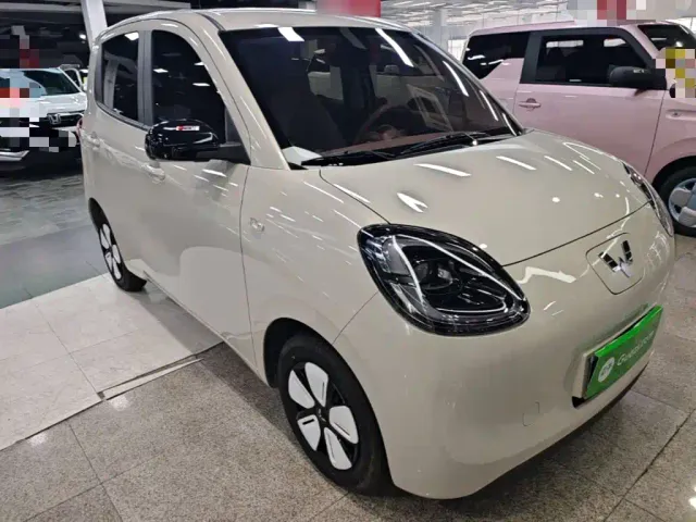 Wuling Hongguang Mini EV — Фото автомобиля 3