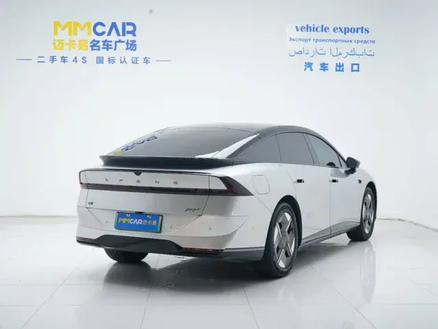 Xpeng P7+ — Фото автомобиля 3