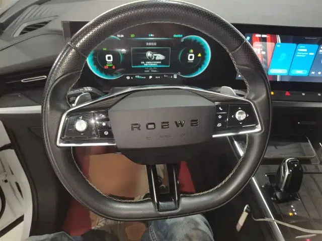 Roewe RX5 eMAX — Фото автомобиля 10