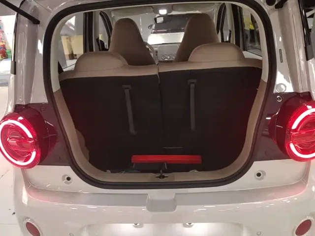 Wuling Hongguang Mini EV — Фото автомобиля 14