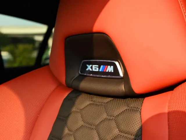 BMW X6 M — Фото автомобиля 11