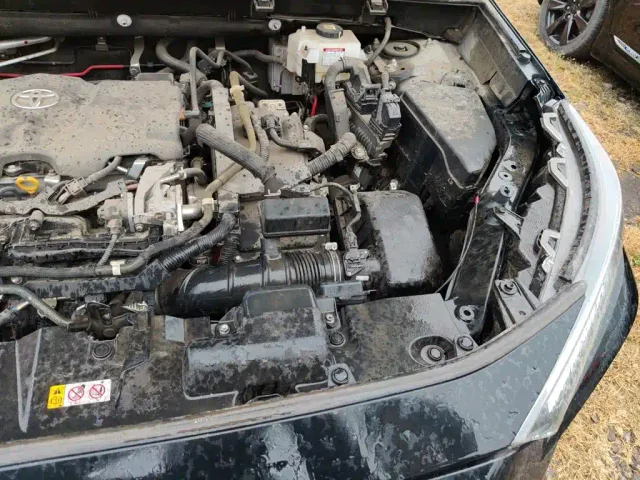 Toyota RAV4 — Фото автомобиля 21