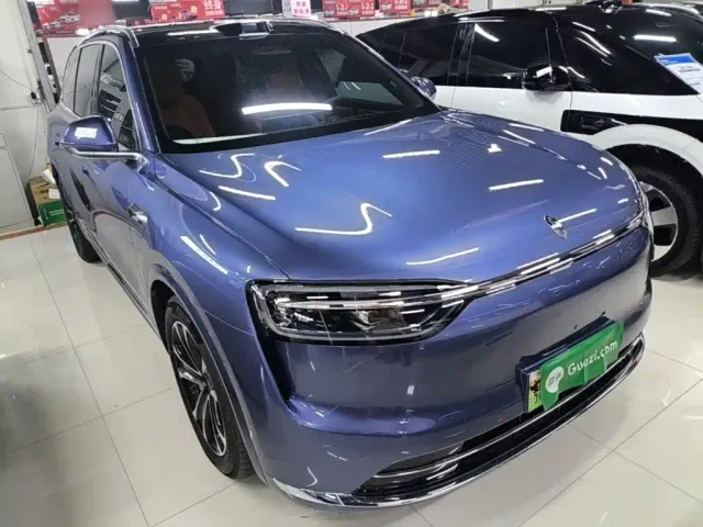 Aito M7 — Фото автомобиля 3