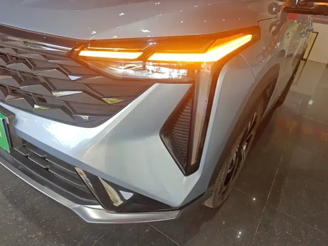 Geely Boyue — Фото автомобиля 23