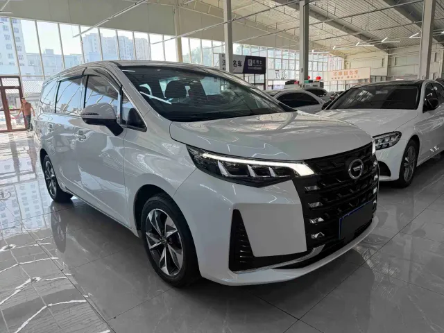 GAC Trumpchi M6 — Фото автомобиля 3