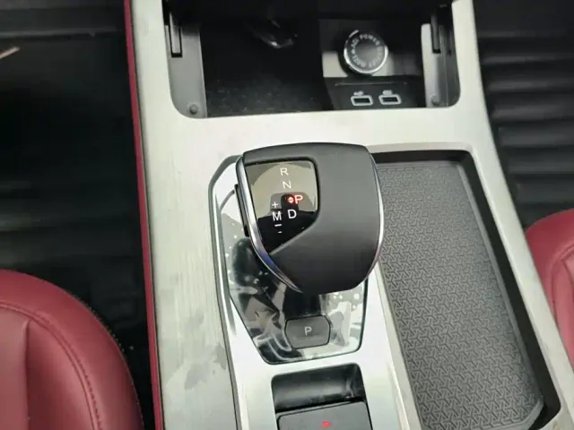 Jetour X70 Plus — Фото автомобиля 16