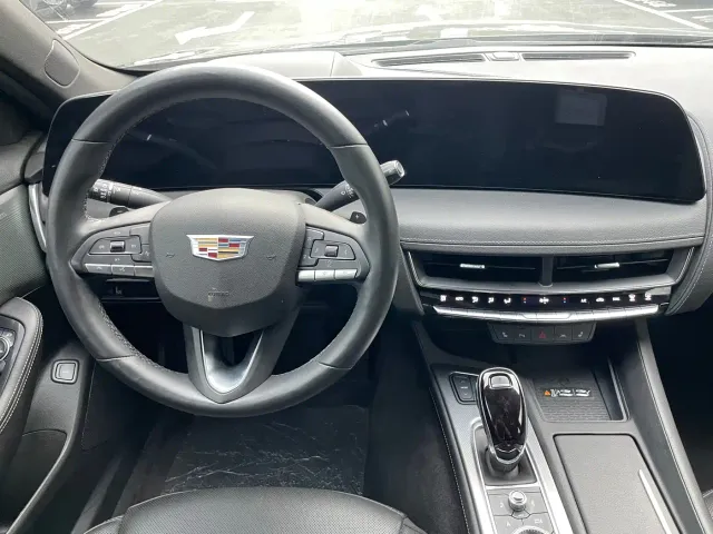 Cadillac CT5 — Фото автомобиля 10