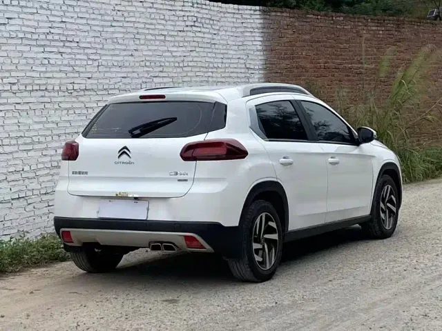 Citroen C3-XR — Фото автомобиля 6