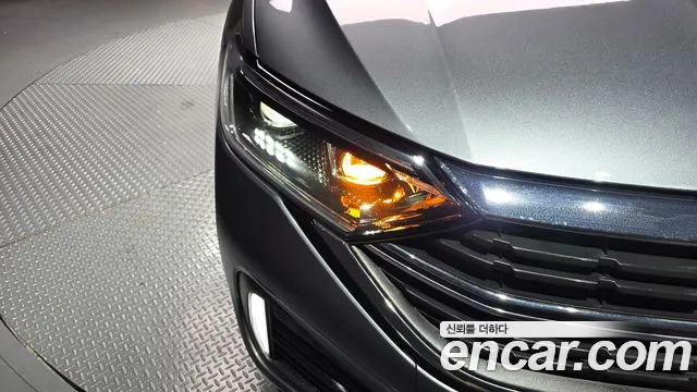 Volkswagen Jetta Jetta 7 поколение 1.5 TSI Premium — Фото автомобиля 22