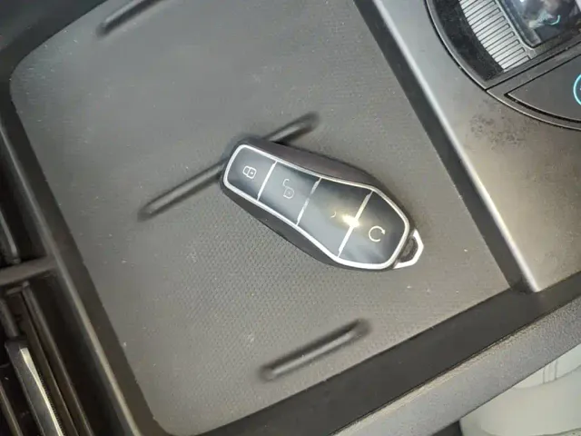 BYD Seal 06 — Фото автомобиля 8